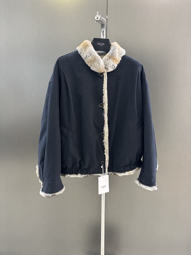 Ce1i*e outwears